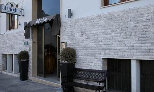 B&B Al Picchio Монополи Екстериор снимка
