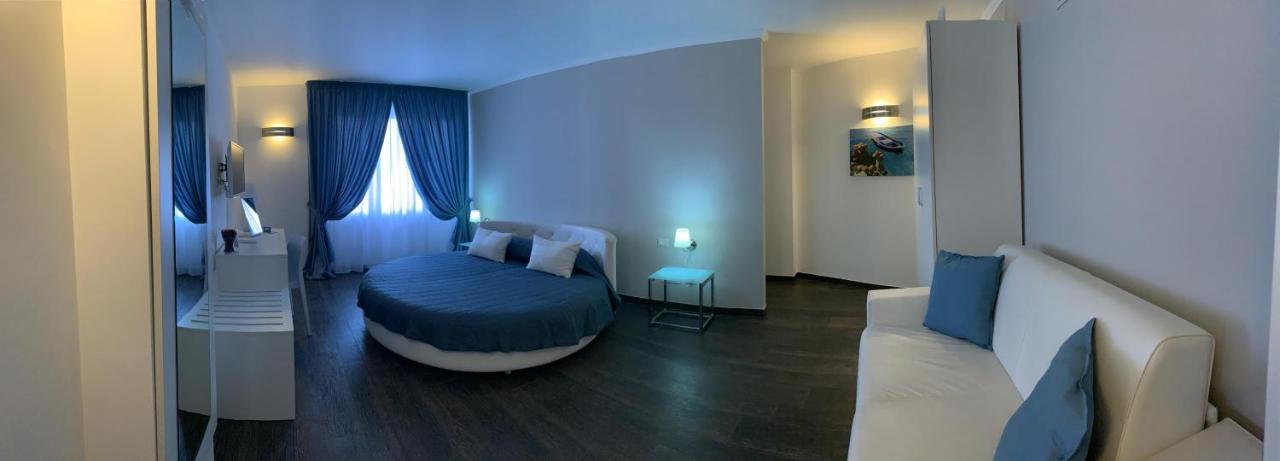 B&B Al Picchio Монополи Екстериор снимка